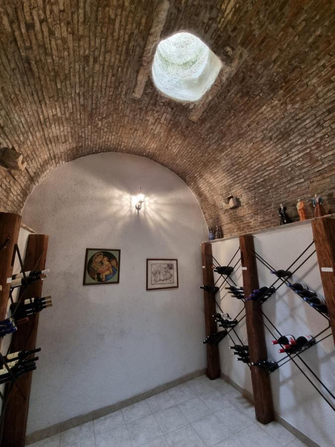 Boutique Veneranda Bubani